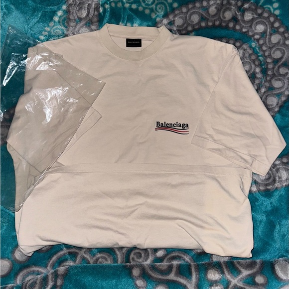 Brand new Balenciaga campaign t shirt - Picture 7 of 10